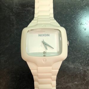 Nixon Watch